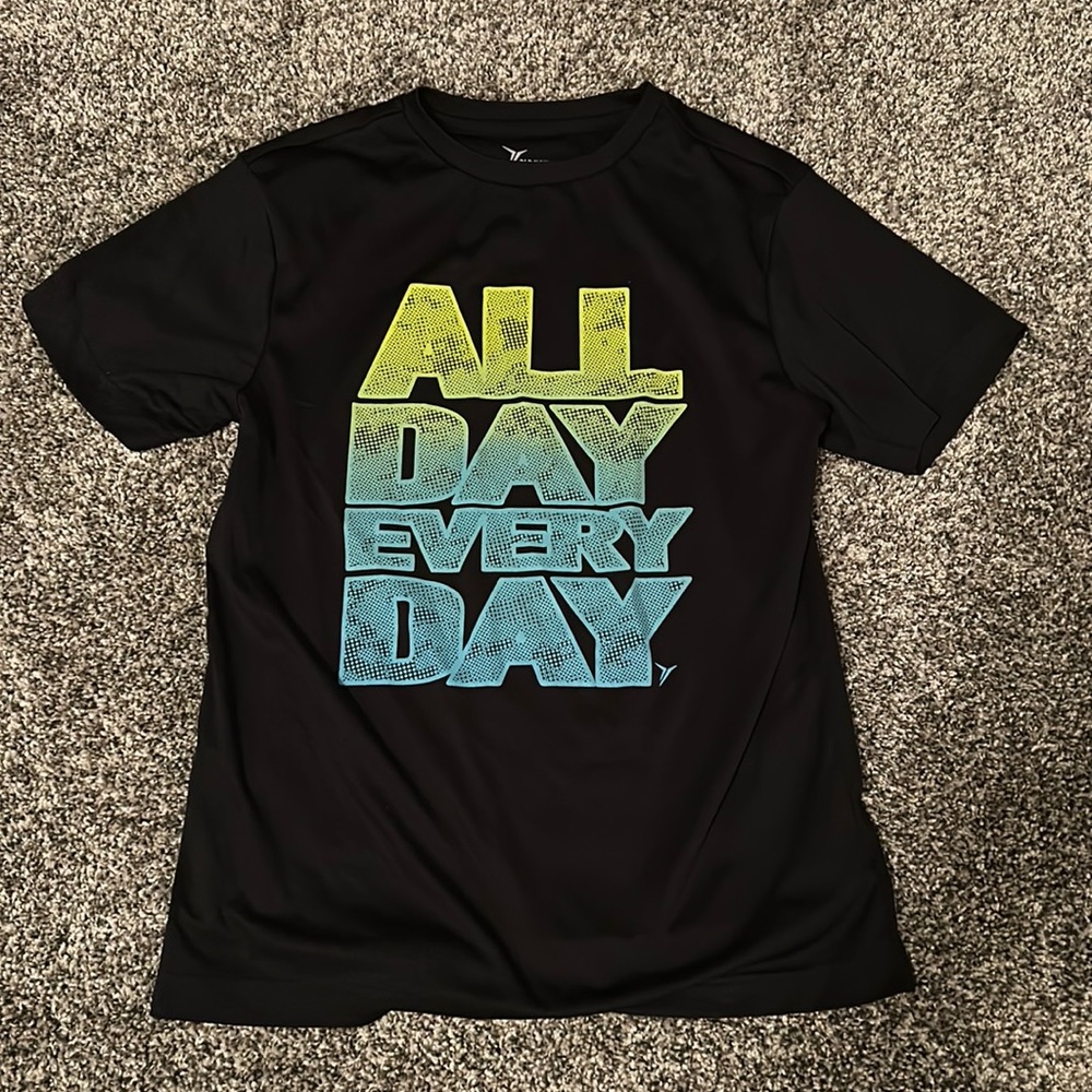 Old Navy Active Boys Large ‘All Day Every Day’ Tee